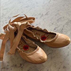 Sam Edelman Tan Flats